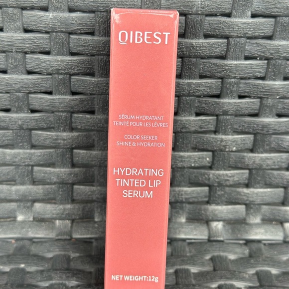 QIBEST Hydrating Tinted Lip Serum - Picture 5 of 5